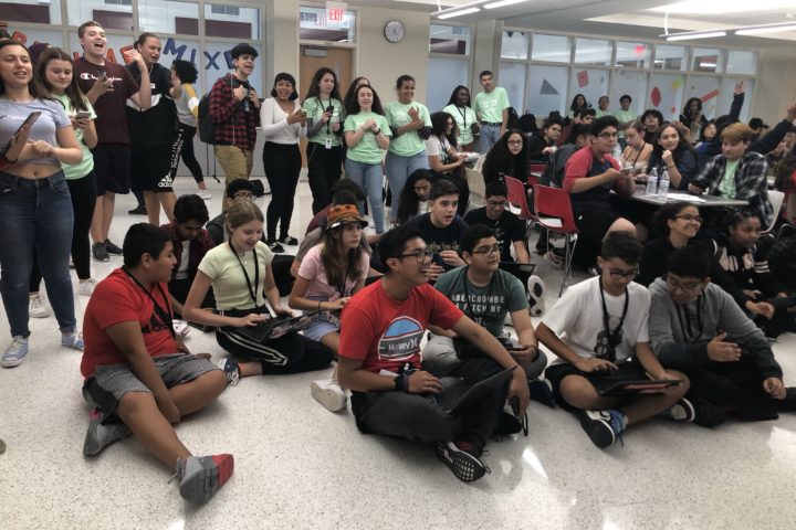 Freshmen Mixer Brings High Tech Students Together