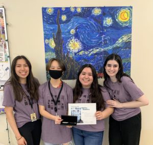 HTHS French Students Win at International Theater Festival