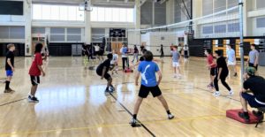 Staff Face Off Against Underclassmen in HTHS Volleyball Tournament