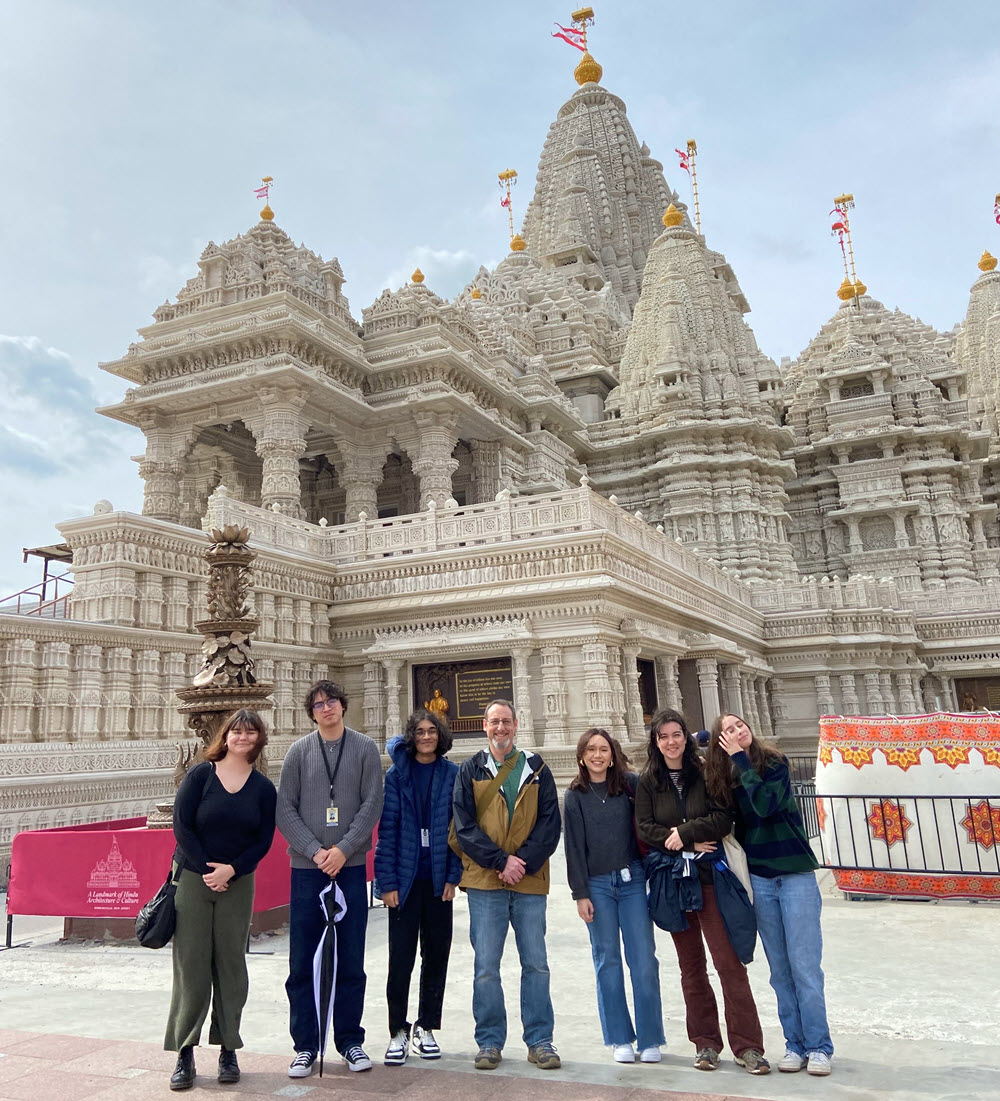 World Religions Class Visits The Second Largest Hindu Temple In The World